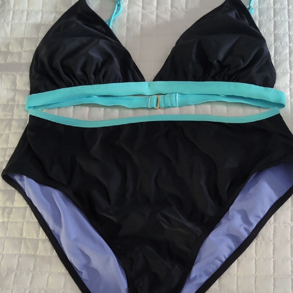 Elegant Black and Blue Bikini Set